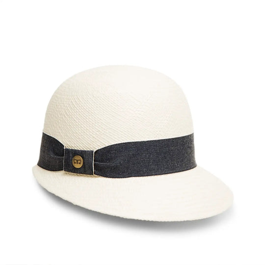 cappello di panama con visiera corta da donna foto con vista inclinata color bianco primario nesti