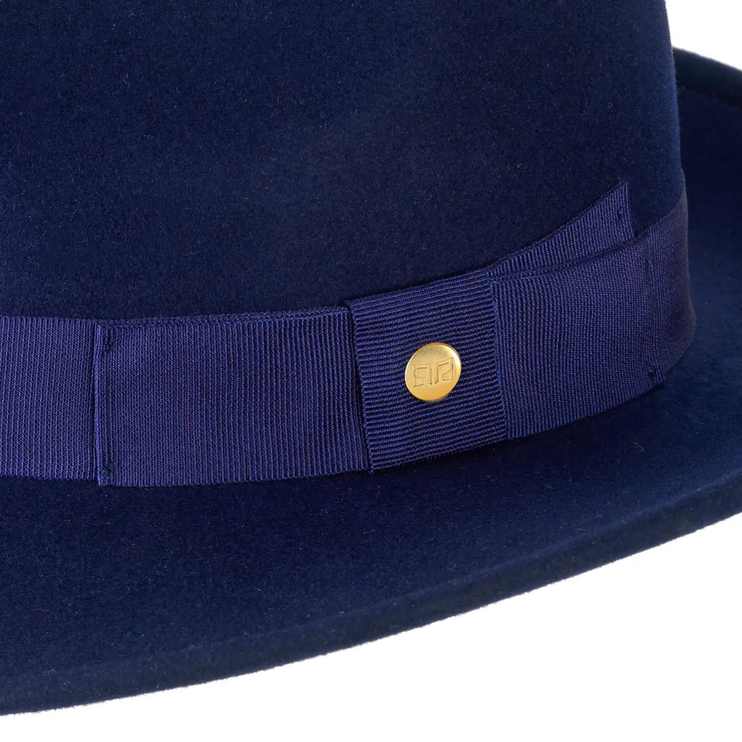 cappello fedora in feltro di cashmere antipioggia da uomo color blu zaffiro foto con vista dettaglio ravvicinato 1 primario nesti