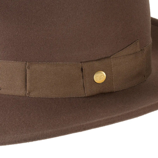 cappello fedora in feltro di cashmere antipioggia da uomo color camoscio dorato foto con vista dettaglio ravvicinato primario nesti